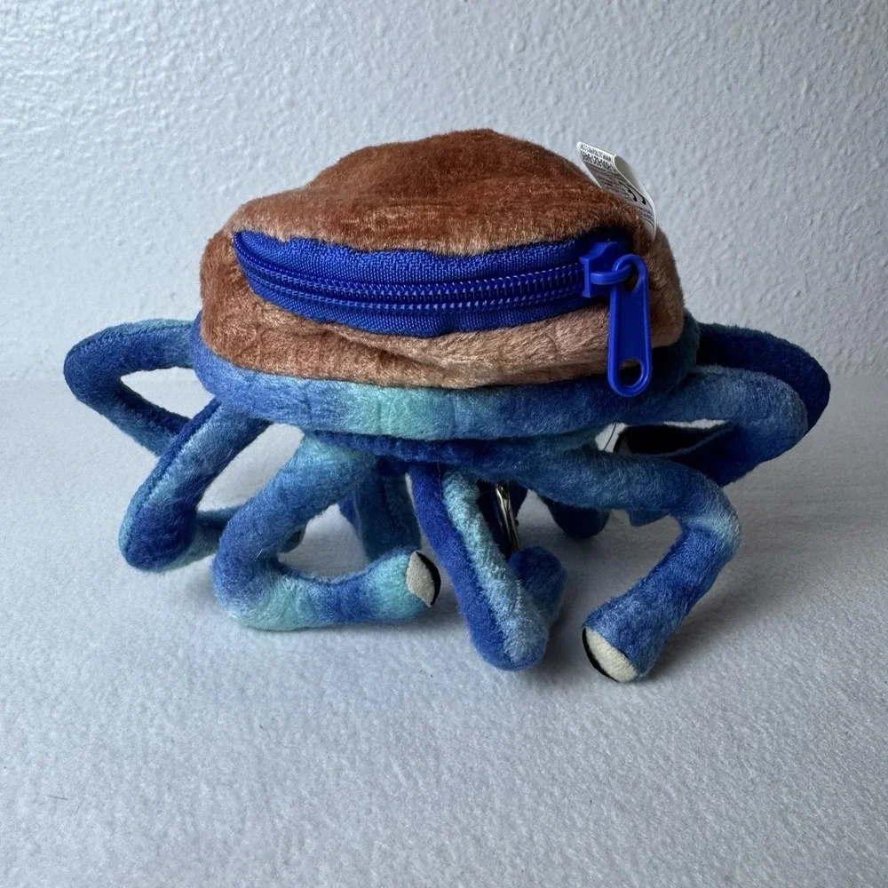 Dungeons & Dragons The Xanathar Beholder Gamer Dice Pouch 2019 Wizards Hook Blue